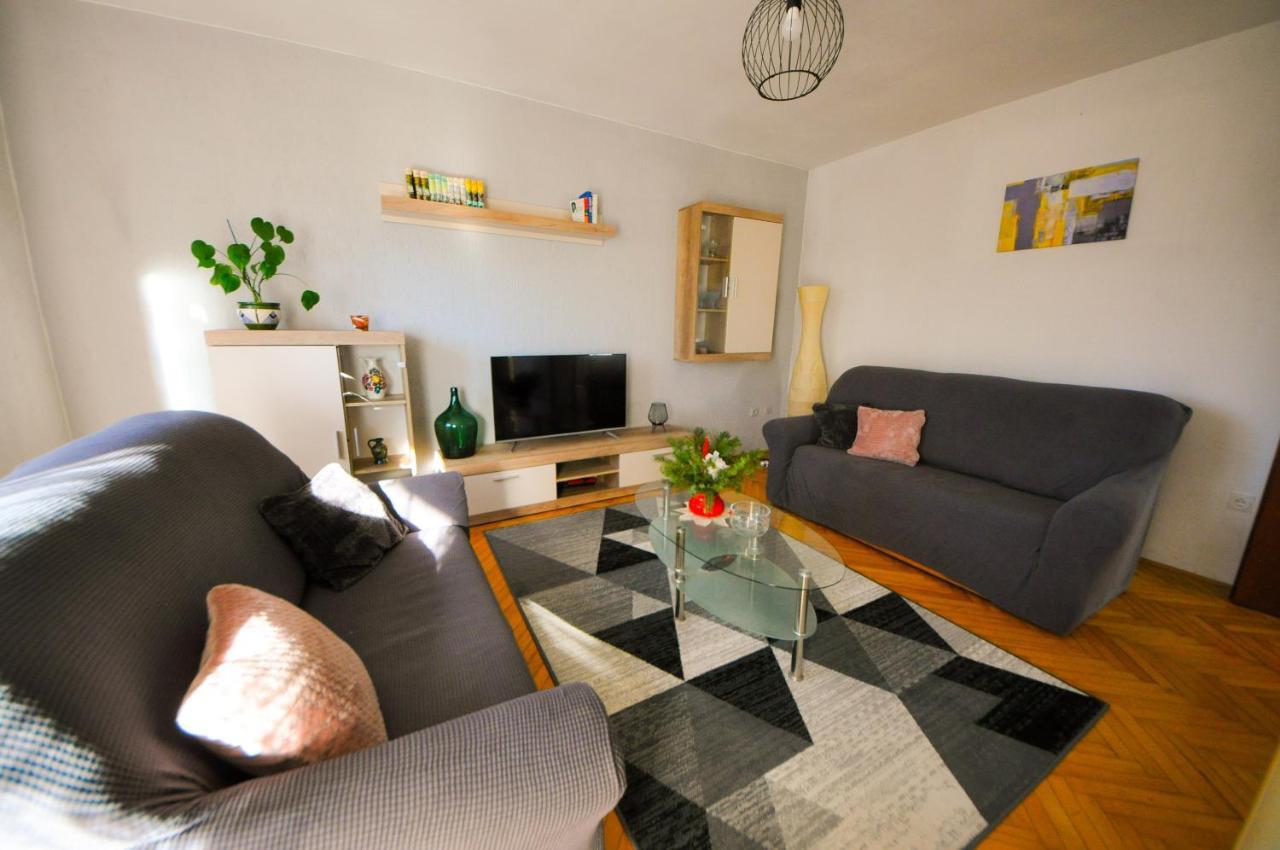 Apartman Anita Buzet Exterior foto
